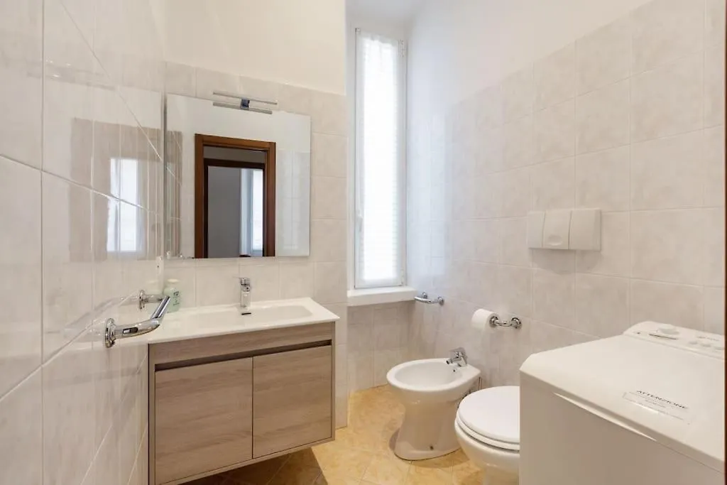 Splendido 2 Camere 2 Bagni In Porta Venezia Mediolan 0*,  Włochy